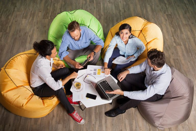 The invisible bridge: HubSpot marketing and sales alignment for an unbeatable system